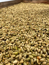 Load image into Gallery viewer, Green Beans Caturra-Catuai Blend